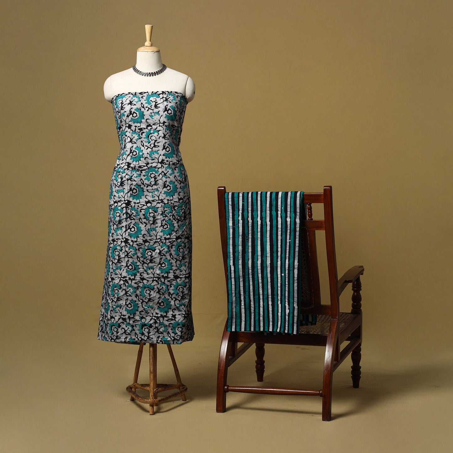 Hand batik cotton 2pc unstitched dress material 10