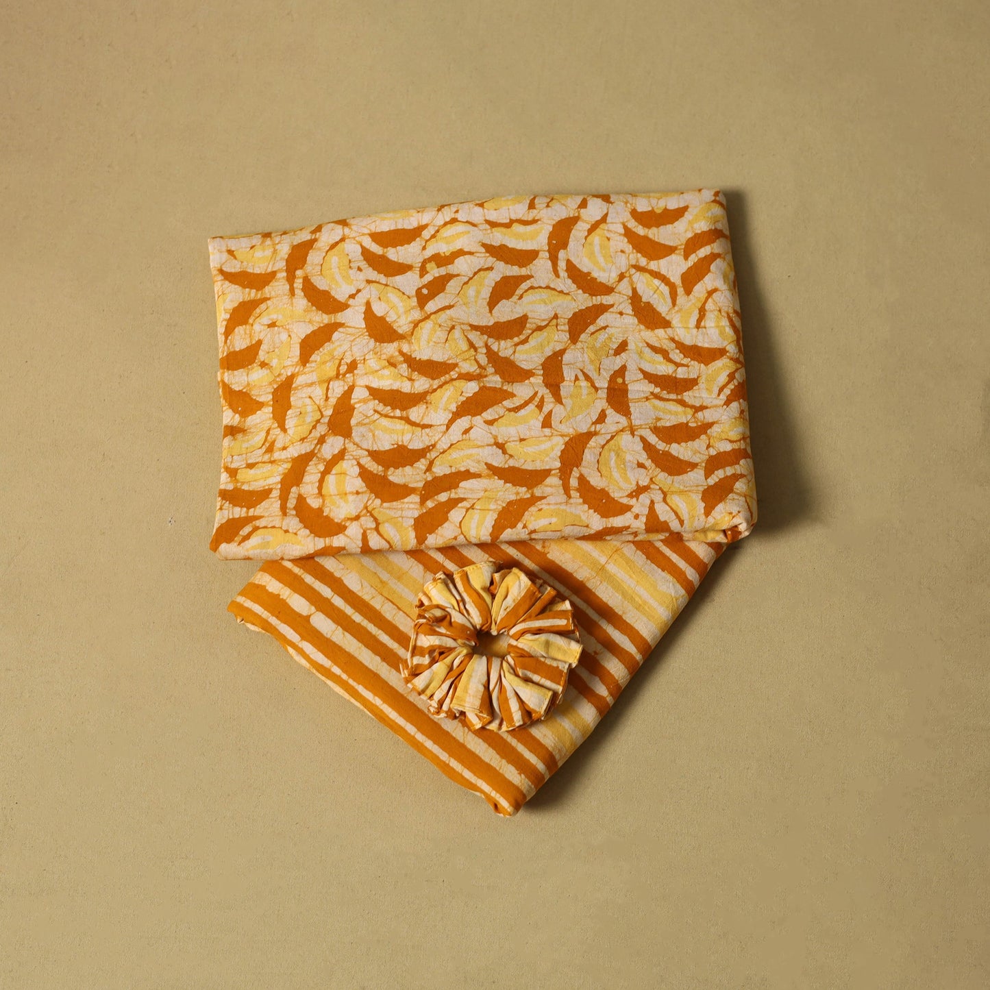 Hand batik cotton 2pc unstitched dress material 12