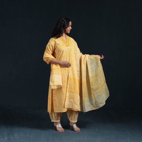 Hand batik cotton suit set with dupatta for women 11