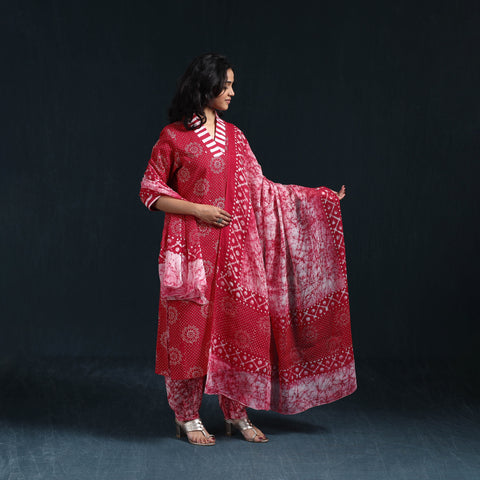 Hand batik cotton suit set with dupatta for women 15