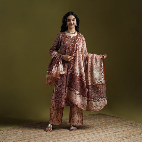 Hand block batik print cotton suit set with dupatta