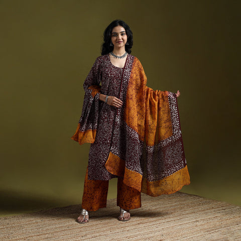 Hand block batik print cotton suit set with dupatta