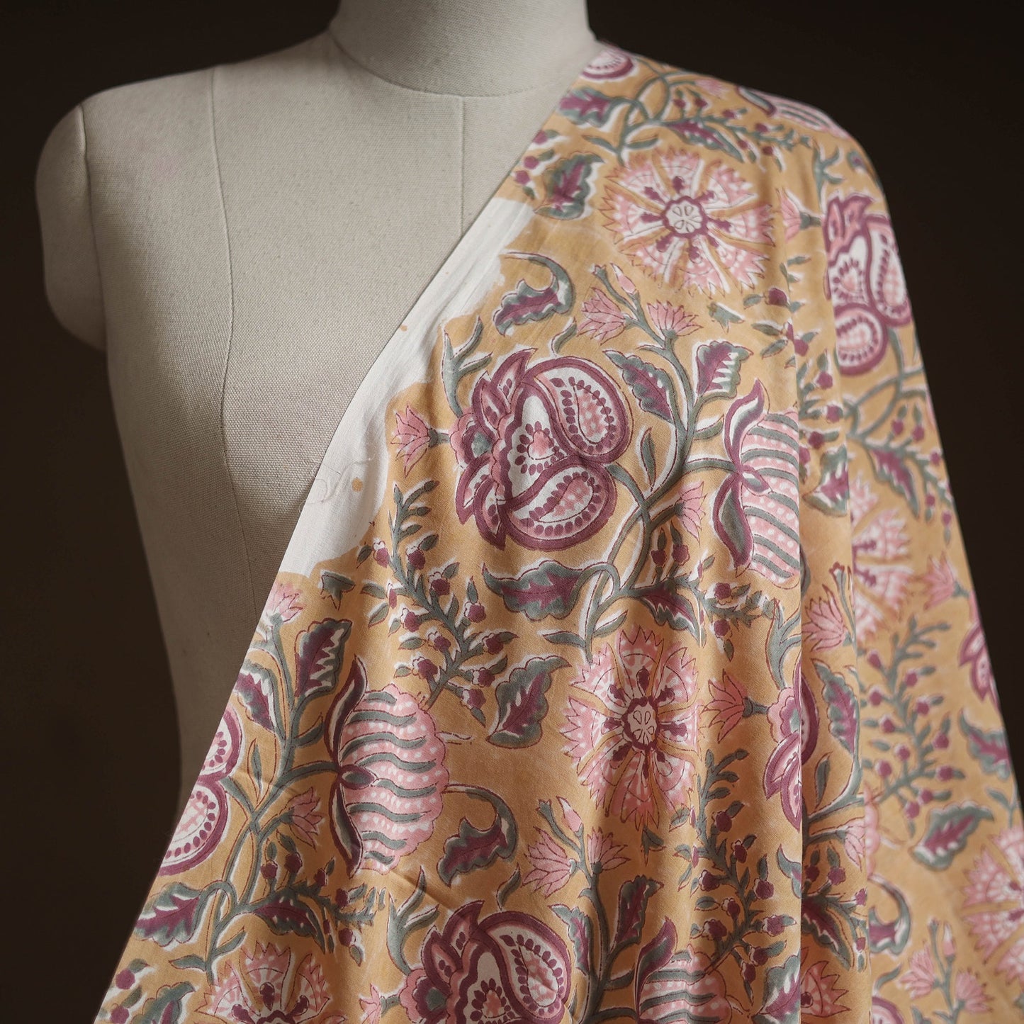 Hand block print cotton sanganeri fabric 03 - handcrafted