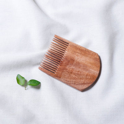  Handcarved Natural Neem Wood Comb (Small) Online in India 