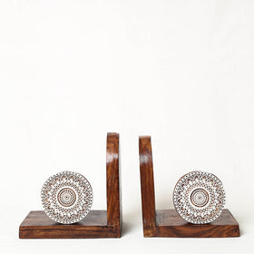  Handcarved Natural Sheesham Wood Bookend (Set of 2) Online in India l iTokri.com 