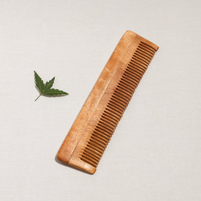  Handcarved Natural Neem Wood Comb (Small) 