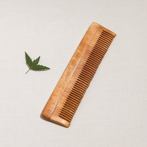  Handcarved Natural Neem Wood Comb (Small) 