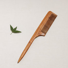  Handcarved Natural Neem Wood Comb (Small) 