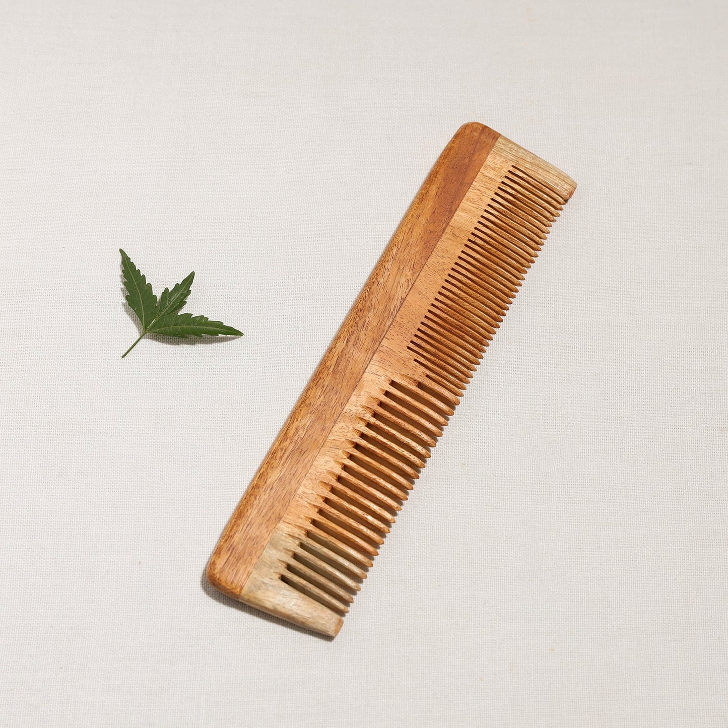  Handcarved Natural Neem Wood Comb (Small) 