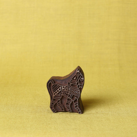  Hand-carved Sheesham Wood Block Online in India l iTokri.com 