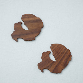  Hand Carved Sheesham Wood Coasters Online at iTokri.com 