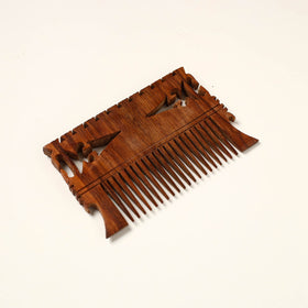  Hand Carved Sheesham Wood Comb (Medium) Online at iTokri.com 