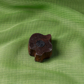  Hand Carved Sheesham Wood Block Fridge Magnet at iTokri.com 