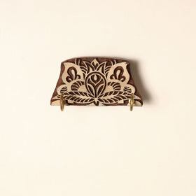  Hand Carved Sheesham Wood Block Key Hanger ( 2 pegs) Online in India l iTokri.com 