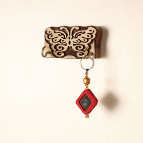  Hand Carved Sheesham Wood Block Key Hanger ( 2 pegs) Online in India l iTokri.com 