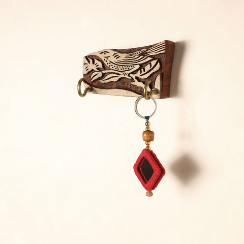  Hand Carved Sheesham Wood Block Key Hanger ( 2 pegs) Online in India l iTokri.com 