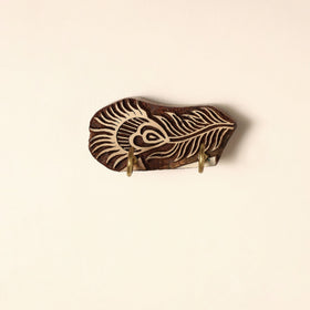  Hand Carved Sheesham Wood Block Key Hanger ( 2 pegs) Online in India l iTokri.com 