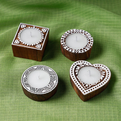  Hand Carved Sheesham Wood Block Tealight Candle Holder (Set of 4) Online at iTokri.com 