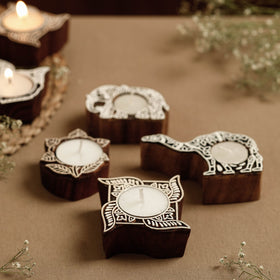  Hand Carved Sheesham Wood Block Tealight Candle Holder (Set of 4) Online at iTokri.com 