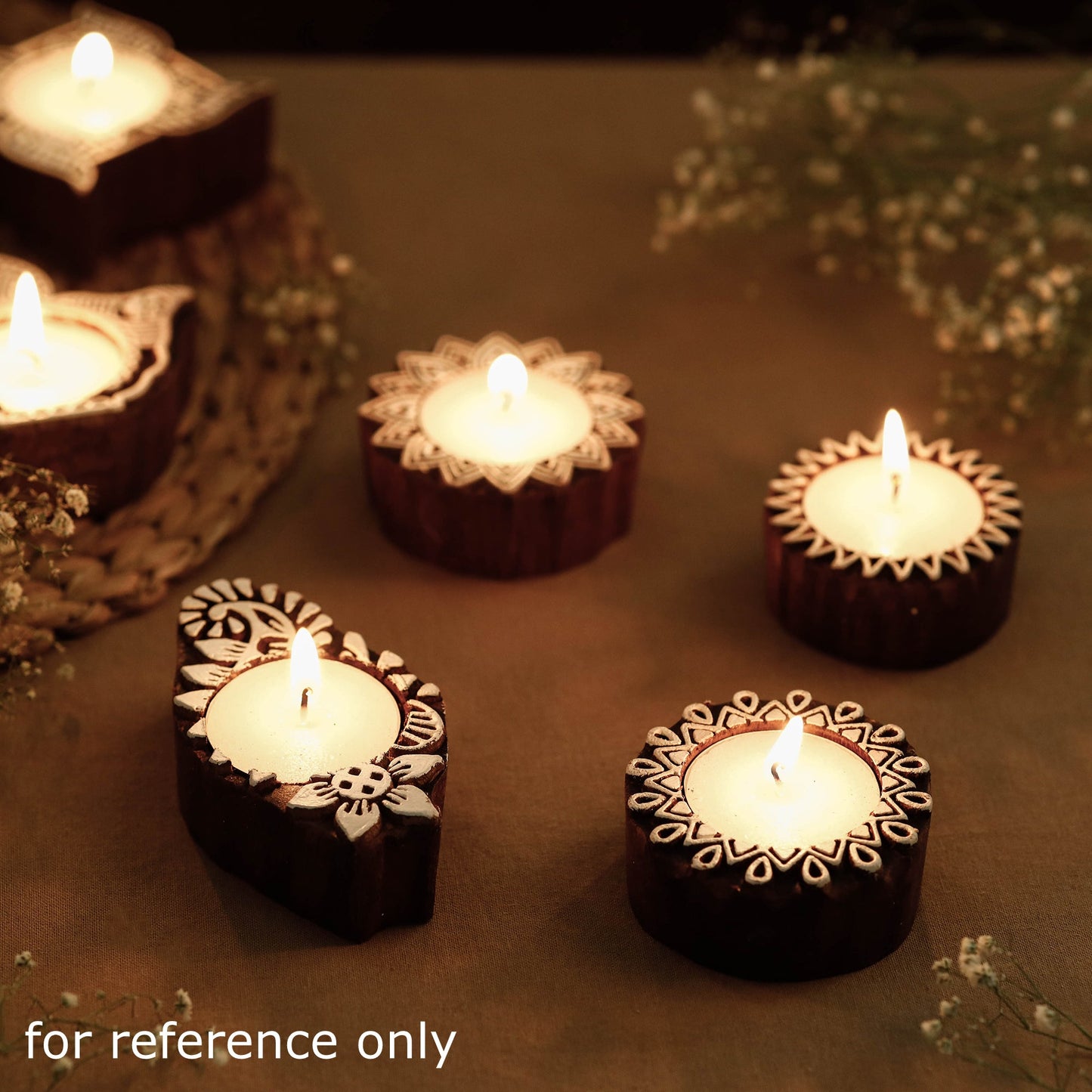  Hand Carved Sheesham Wood Block Tealight Candle Holder (Set of 4) Online at iTokri.com 