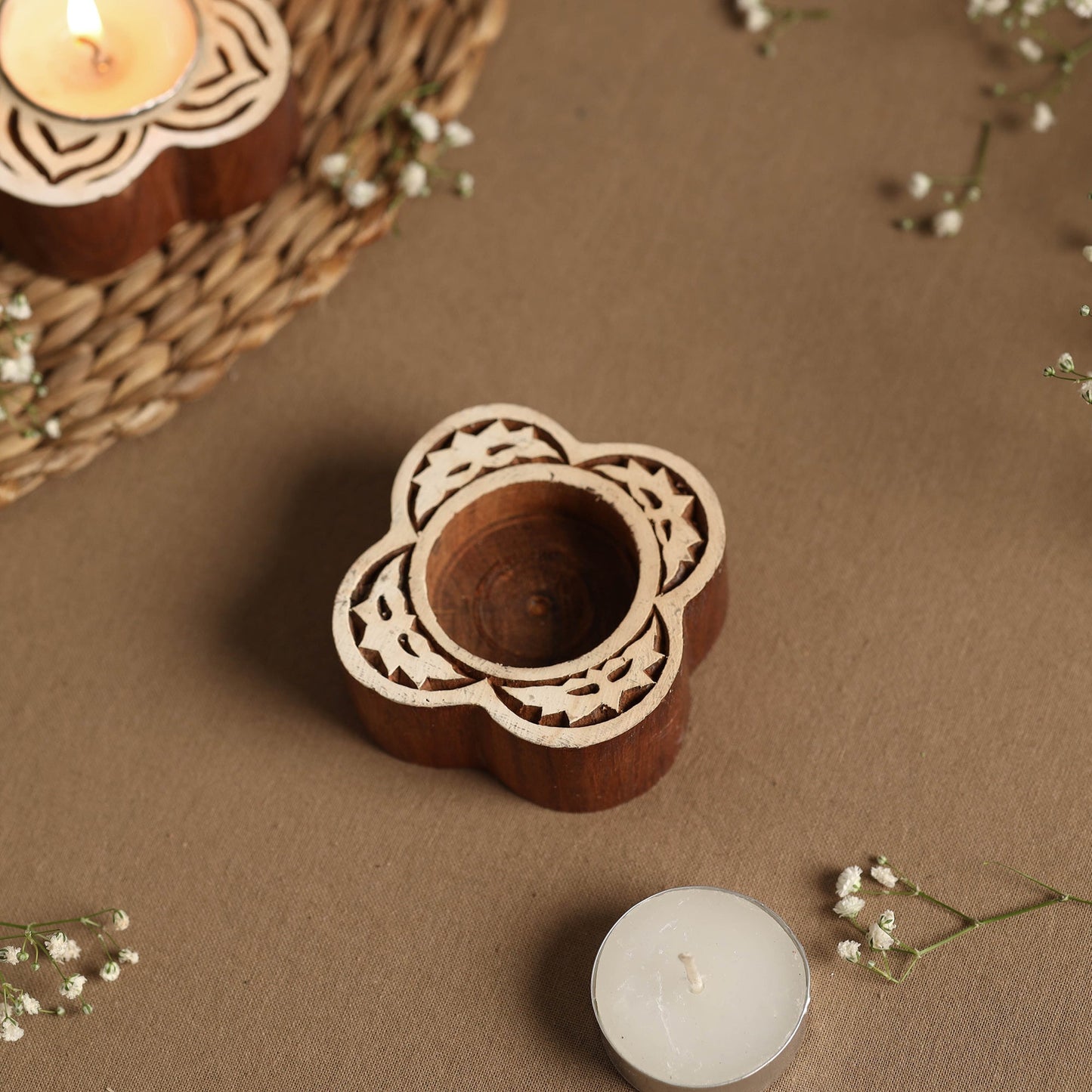  Hand Carved Sheesham Wood Block Tealight Candle Holder Online at iTokri.com 