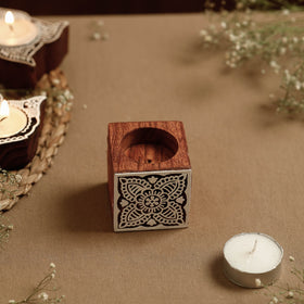  Hand Carved Sheesham Wood Block Tealight Candle Holder Online at iTokri.com 