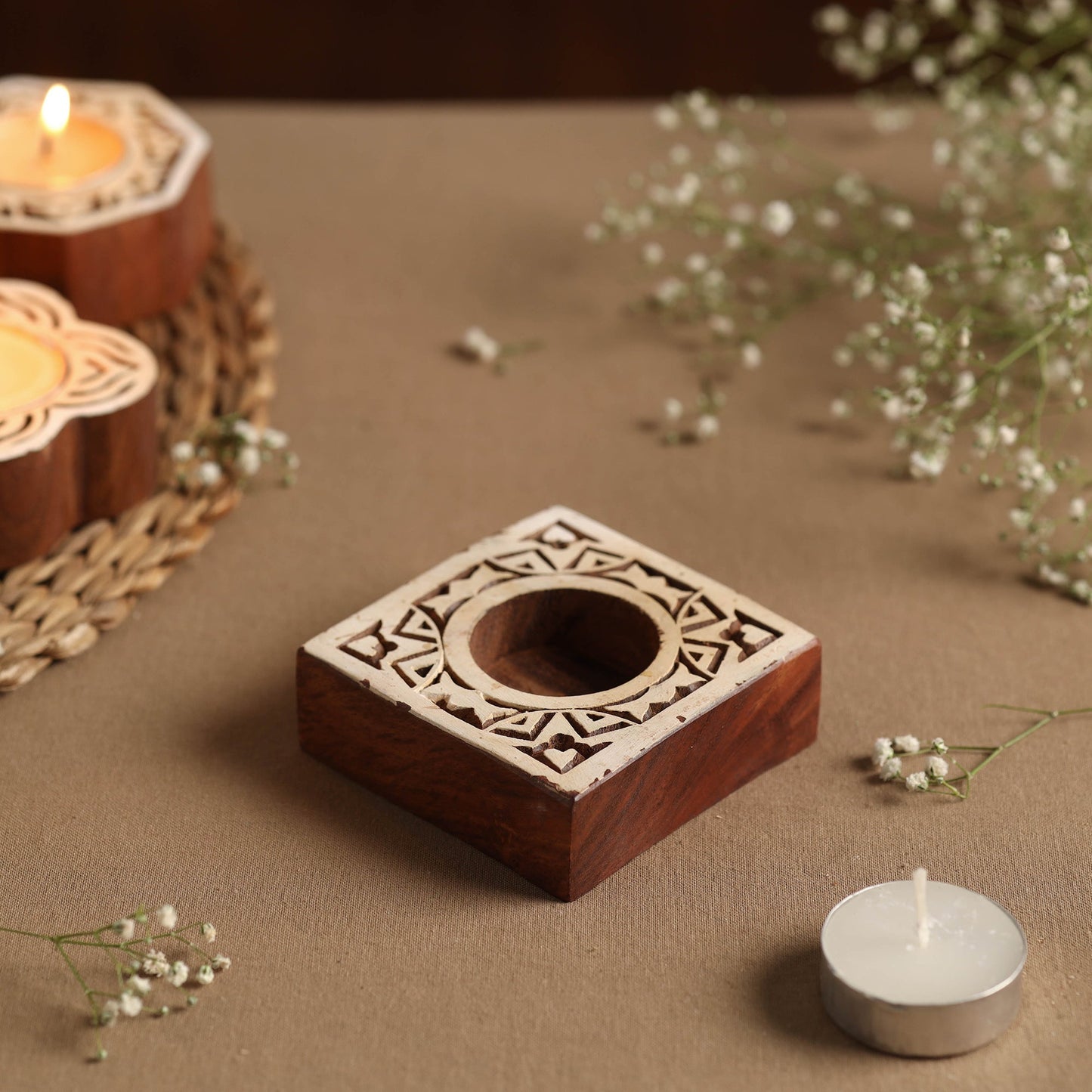 Hand Carved Sheesham Wood Block Tealight Candle Holder Online in India l iTokri.com 