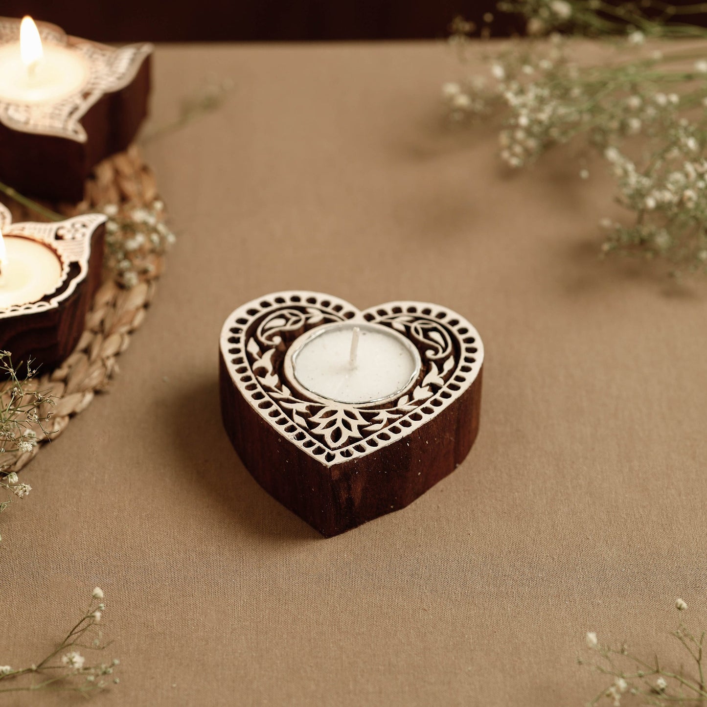  Hand Carved Sheesham Wood Block Tealight Candle Holder Online at iTokri.com 