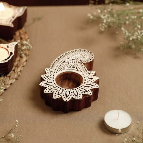  Hand Carved Sheesham Wood Block Tealight Candle Holder Online at iTokri.com 