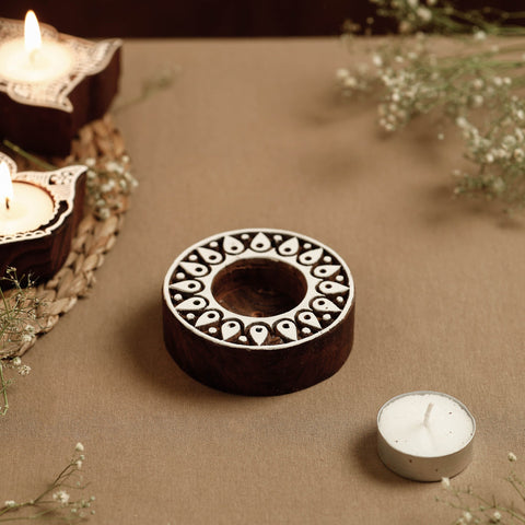  Hand Carved Sheesham Wood Block Tealight Candle Holder Online at iTokri.com 
