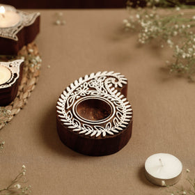  Hand Carved Sheesham Wood Block Tealight Candle Holder Online at iTokri.com 