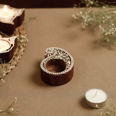  Hand Carved Sheesham Wood Block Tealight Candle Holder Online at iTokri.com 
