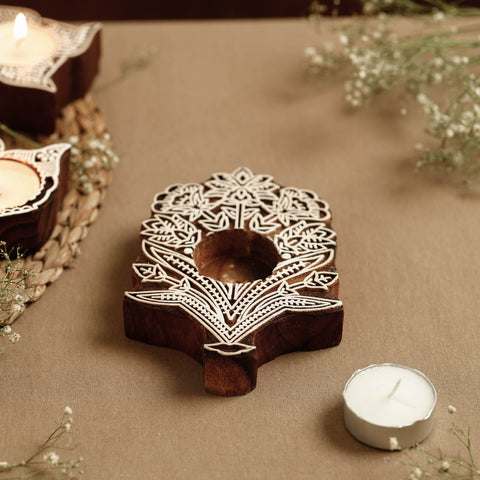  Hand Carved Sheesham Wood Block Tealight Candle Holder Online at iTokri.com 