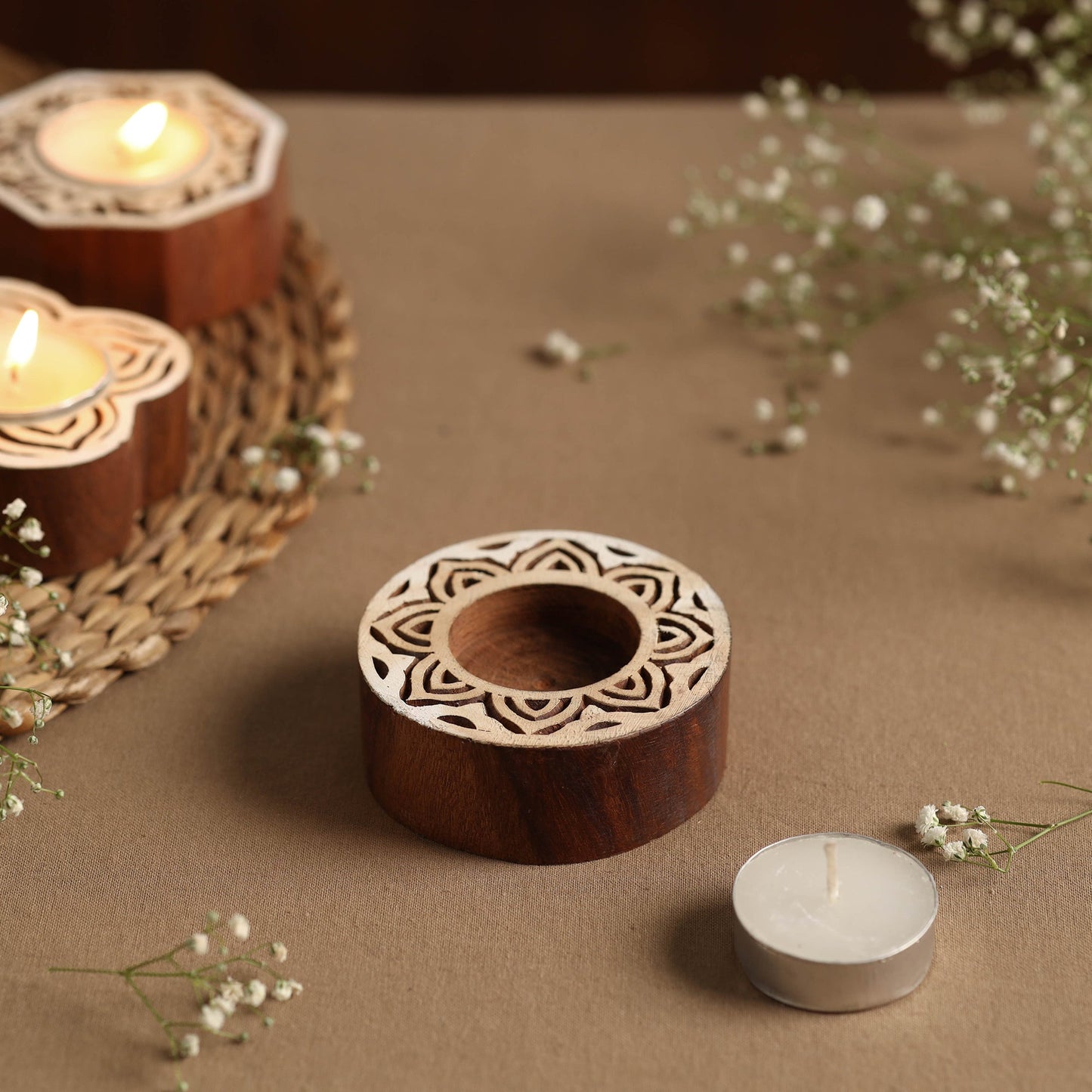  Hand Carved Sheesham Wood Block Tealight Candle Holder Online at iTokri.com 