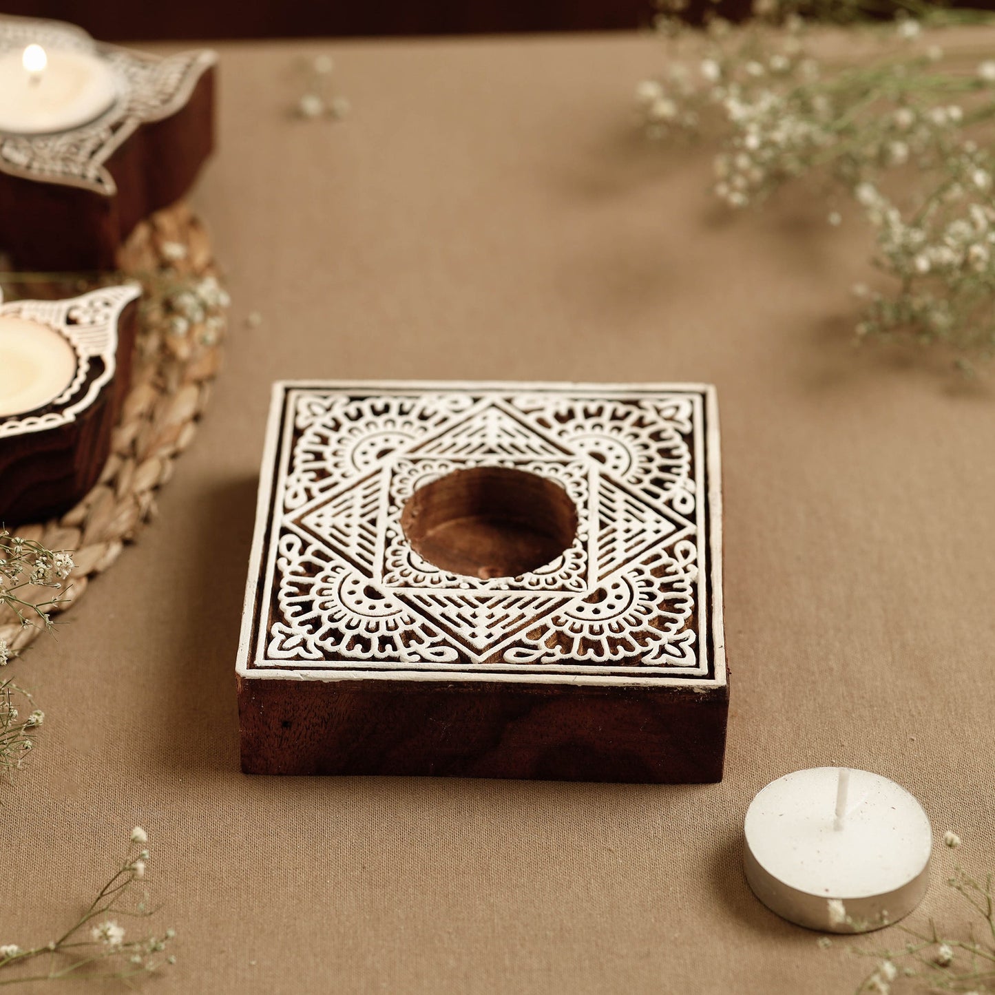  Hand Carved Sheesham Wood Block Tealight Candle Holder Online at iTokri.com 