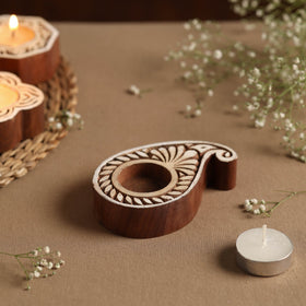  Hand Carved Sheesham Wood Block Tealight Candle Holder Online at iTokri.com 