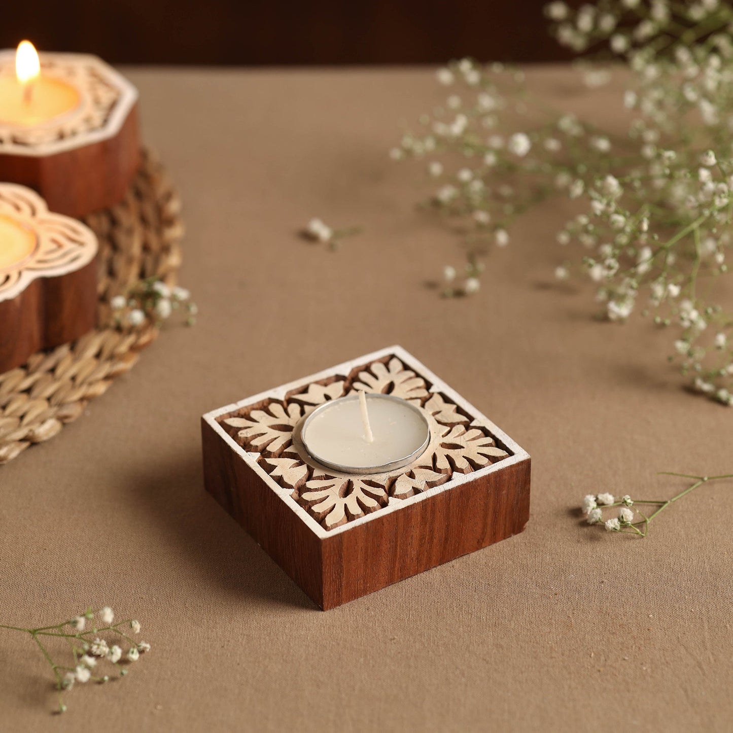  Hand Carved Sheesham Wood Block Tealight Candle Holder Online in India l iTokri.com 