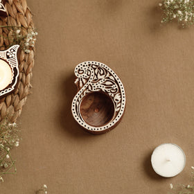  Hand Carved Sheesham Wood Block Tealight Candle Holder Online at iTokri.com 