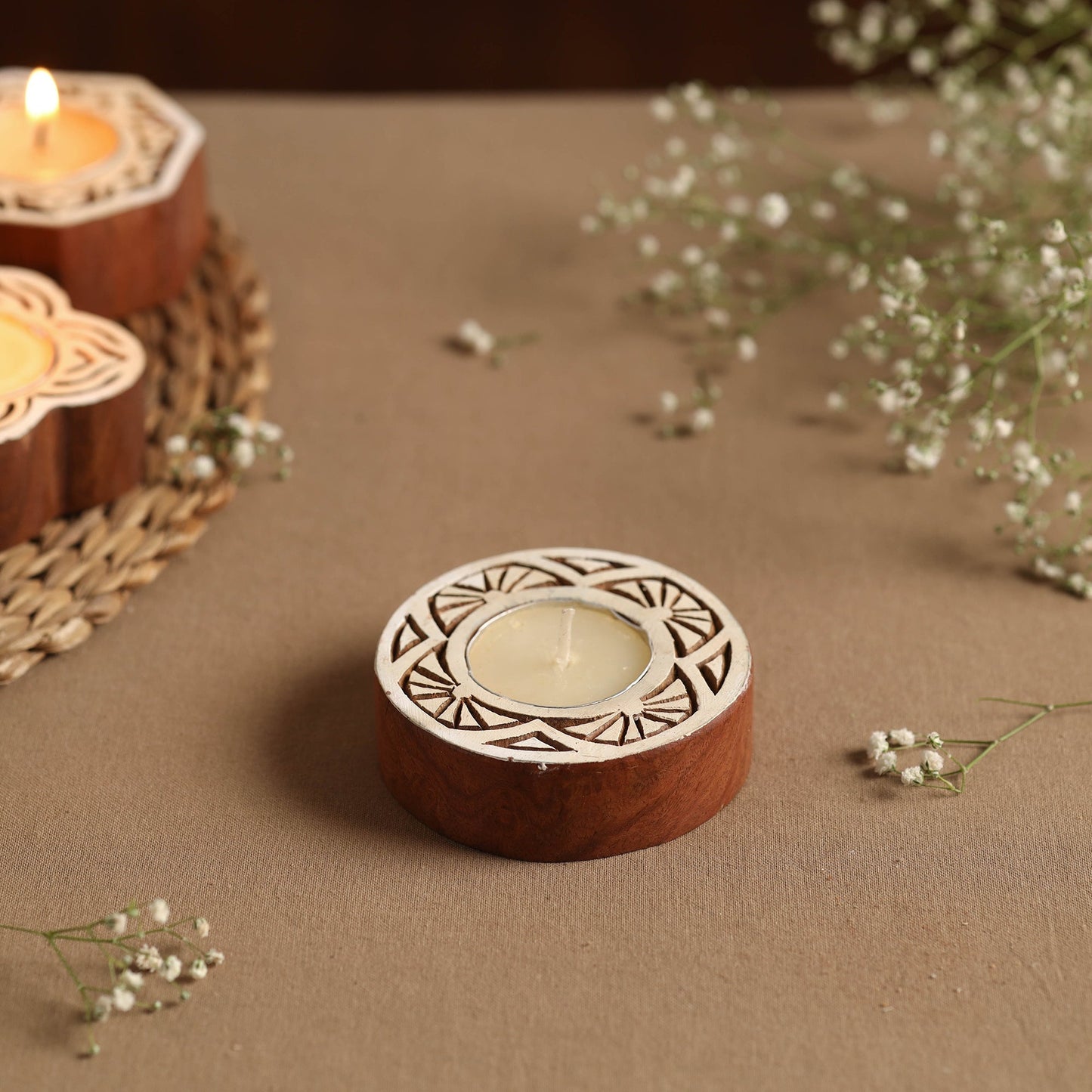  Hand Carved Sheesham Wood Block Tealight Candle Holder Online in India l iTokri.com 
