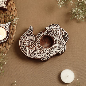  Hand Carved Sheesham Wood Block Tealight Candle Holder Online at iTokri.com 