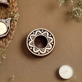  Hand Carved Sheesham Wood Block Tealight Candle Holder Online at iTokri.com 