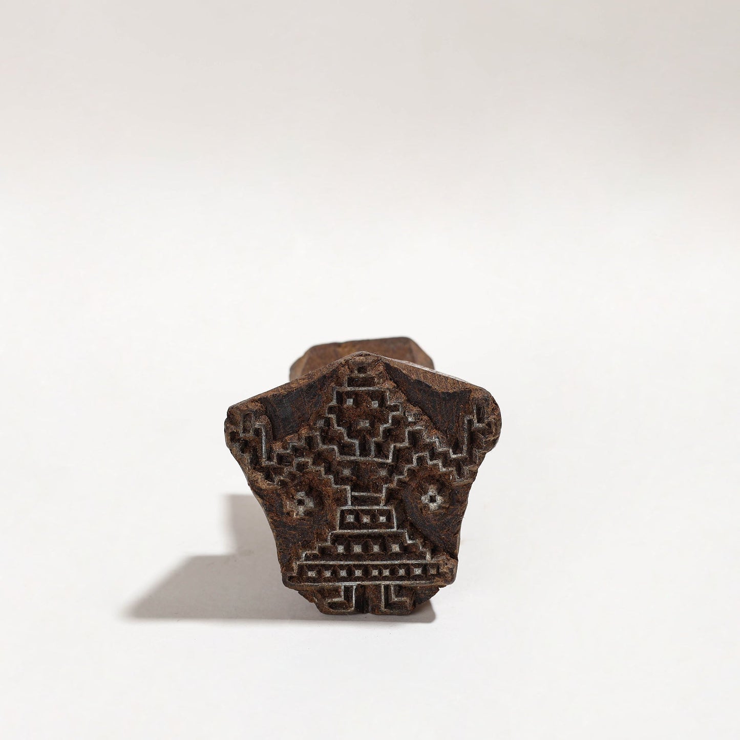  Hand-carved Teak Wood Block by Gangadhar 53 Online in India l iTokri.com 
