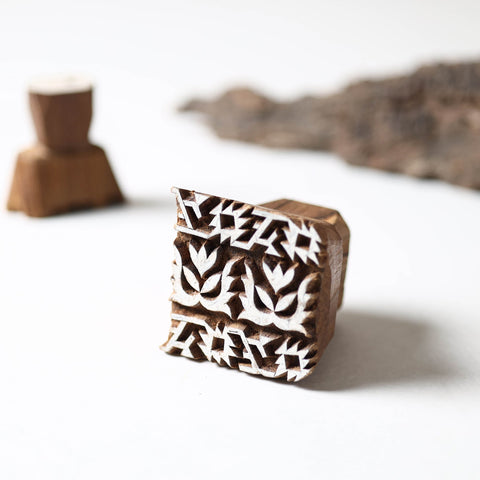  Hand-carved Teak Wood Block by Gangadhar Online in India l iTokri.com 