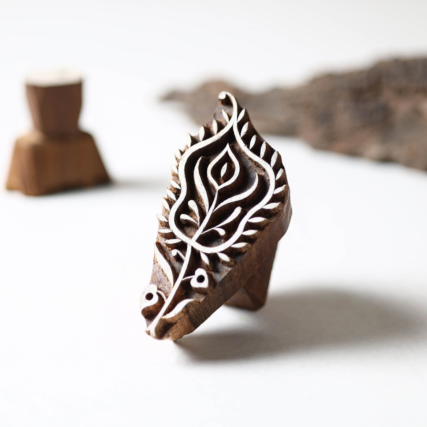  Hand-carved Teak Wood Block by Gangadhar Online in India l iTokri.com 