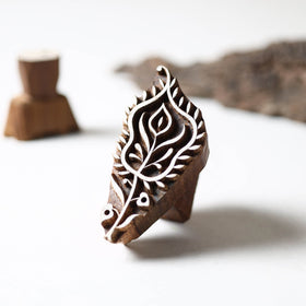  Hand-carved Teak Wood Block by Gangadhar Online in India l iTokri.com 