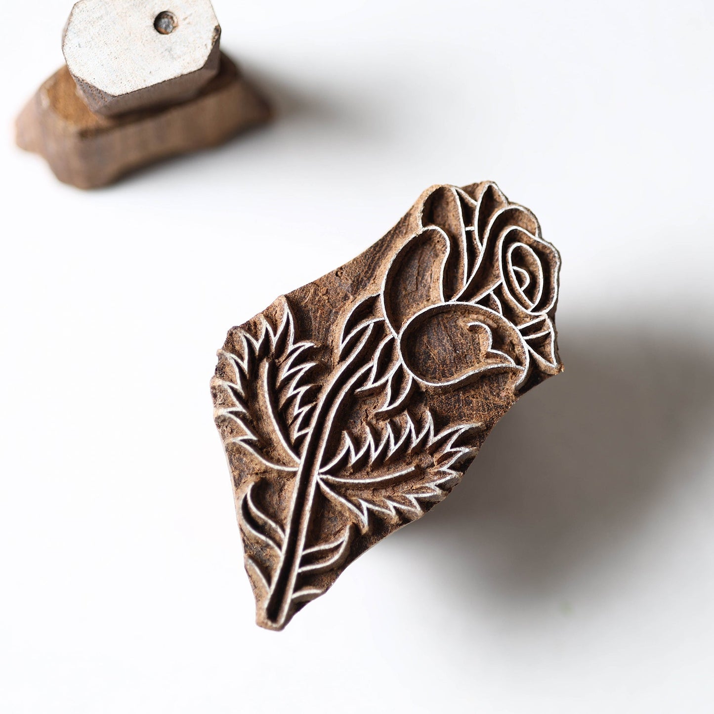  Hand-carved Teak Wood Block by Gangadhar Online in India l iTokri.com 