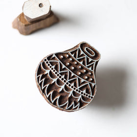  Hand-carved Teak Wood Block by Gangadhar Online in India l iTokri.com 