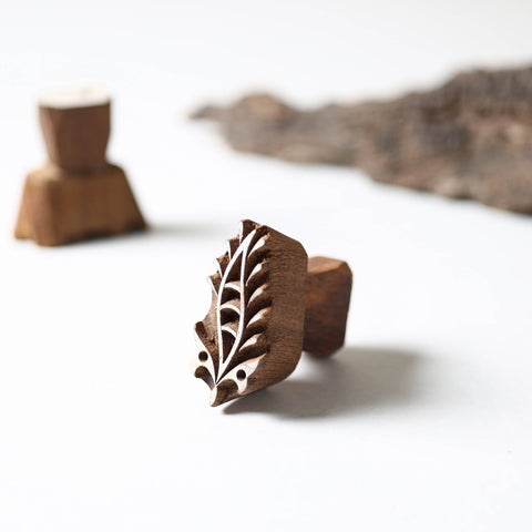  Hand-carved Teak Wood Block Online in India l iTokri.com 