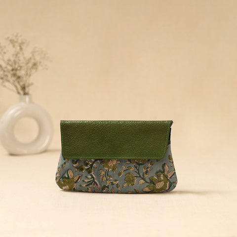 Hand clutch with embossed leather flap 35 - handcrafted