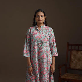 Hand cotton a-line sanganeri kurta for women 03